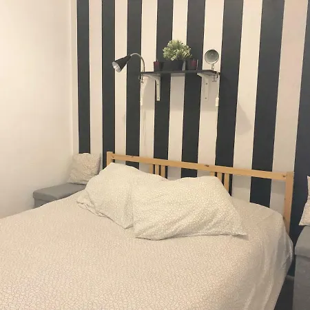 Luz Soriano Διαμέρισμα *